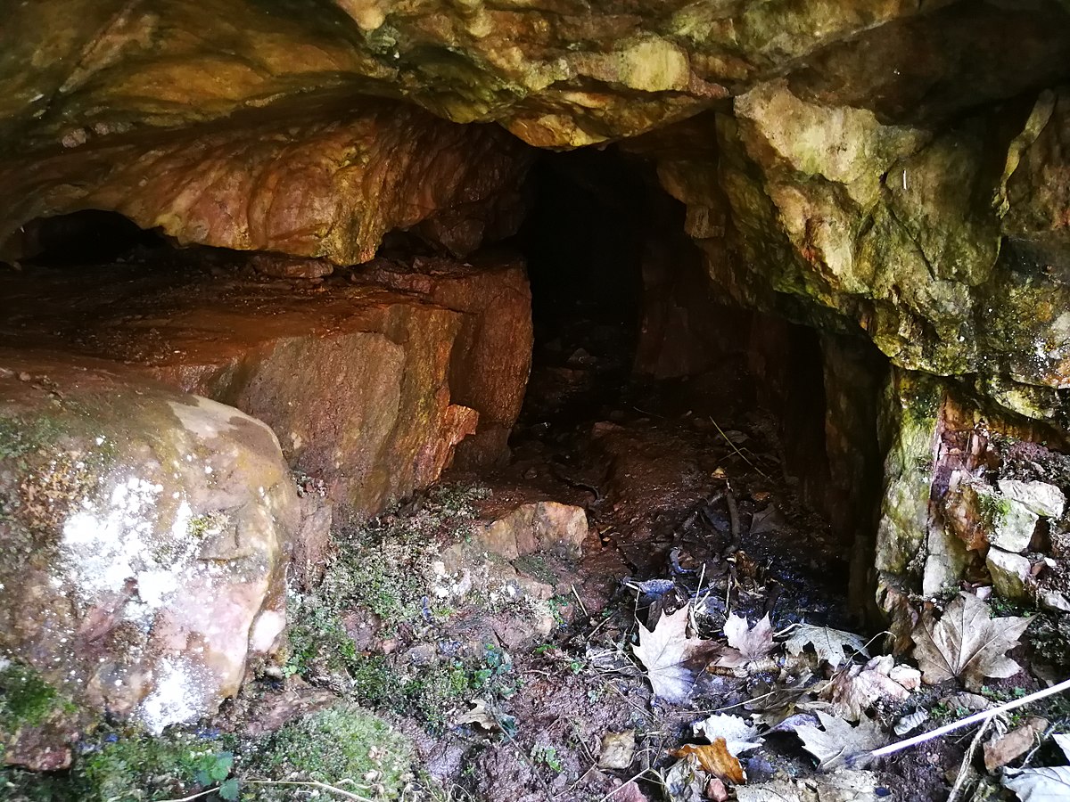 Krakonošova jeskyně