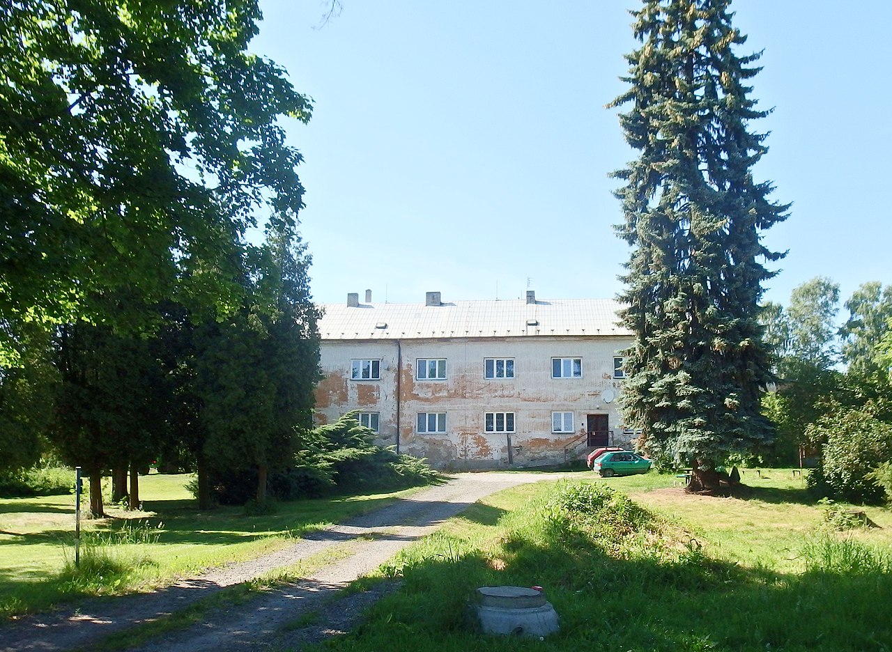 zámek Hukovice